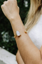 Pulseira Mali Quartzo Rosa Dourada - Imagem 2