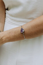 Pulseira Stone Ametista Prateada - Imagem 2