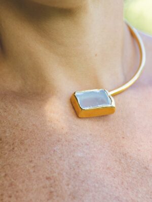 Choker Dou Stone Calcita Ótica