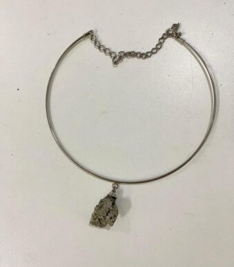 choker pirita 1