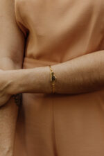 Pulseira Stone Olho de Tigre Dourado - Imagem 2