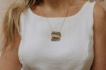Colar Anjos Curto Dourado - Imagem 2