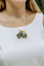 Colar Curto Brado Dourado