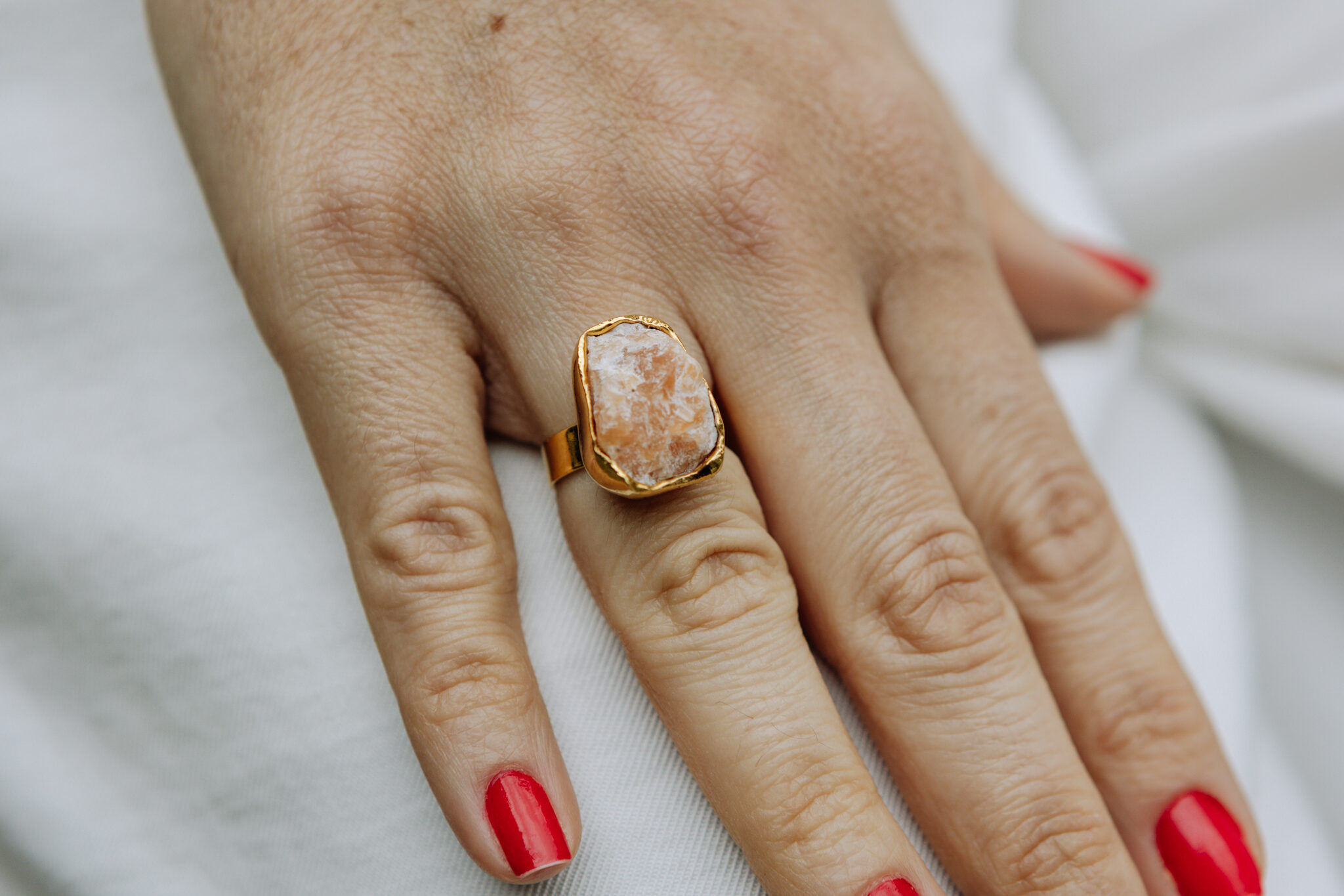 bene-437 Anel Stone Calcita Laranja Dourado - Imagem 2