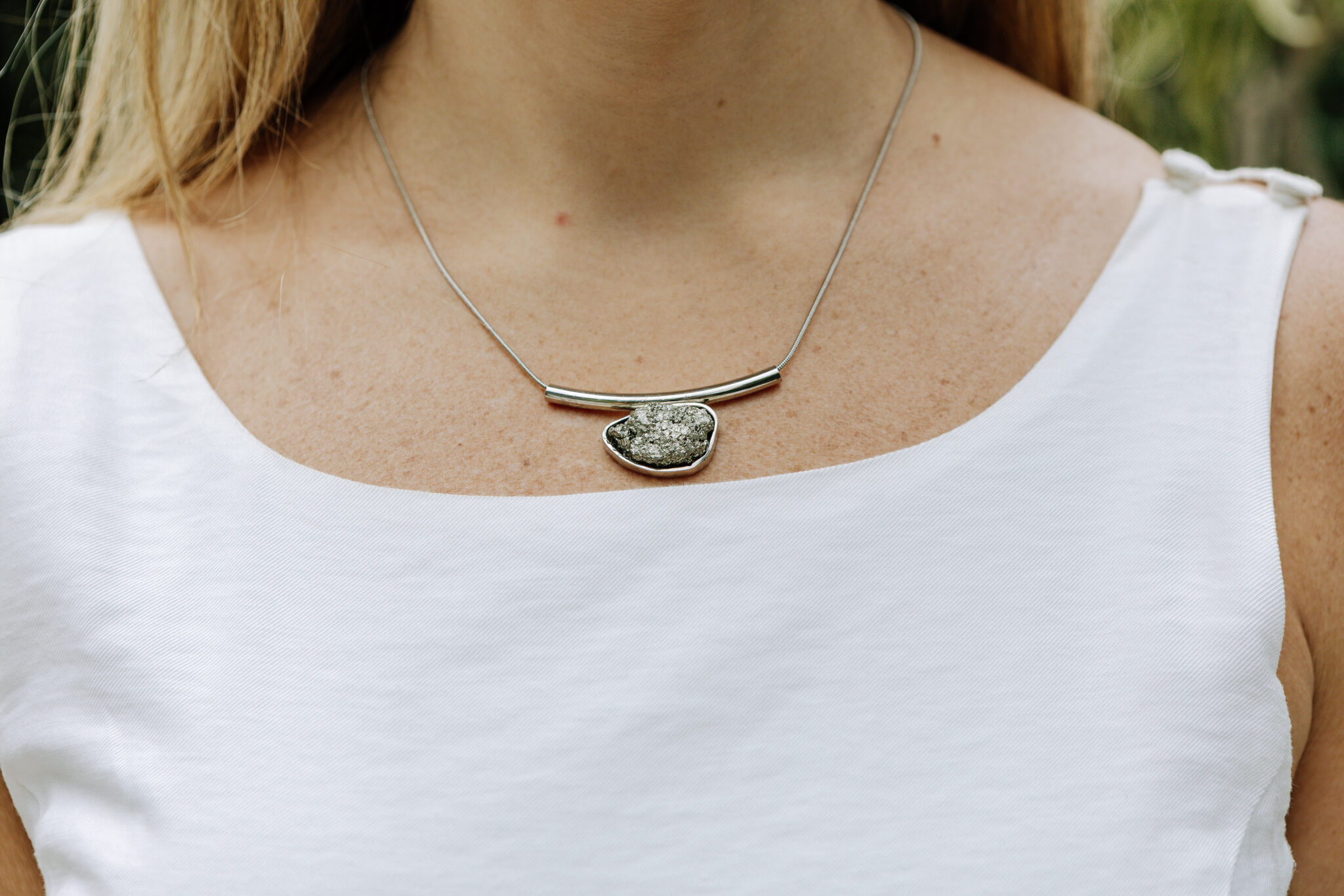 bene-319 Colar Andina caixa Pirita Prateado - Imagem 1